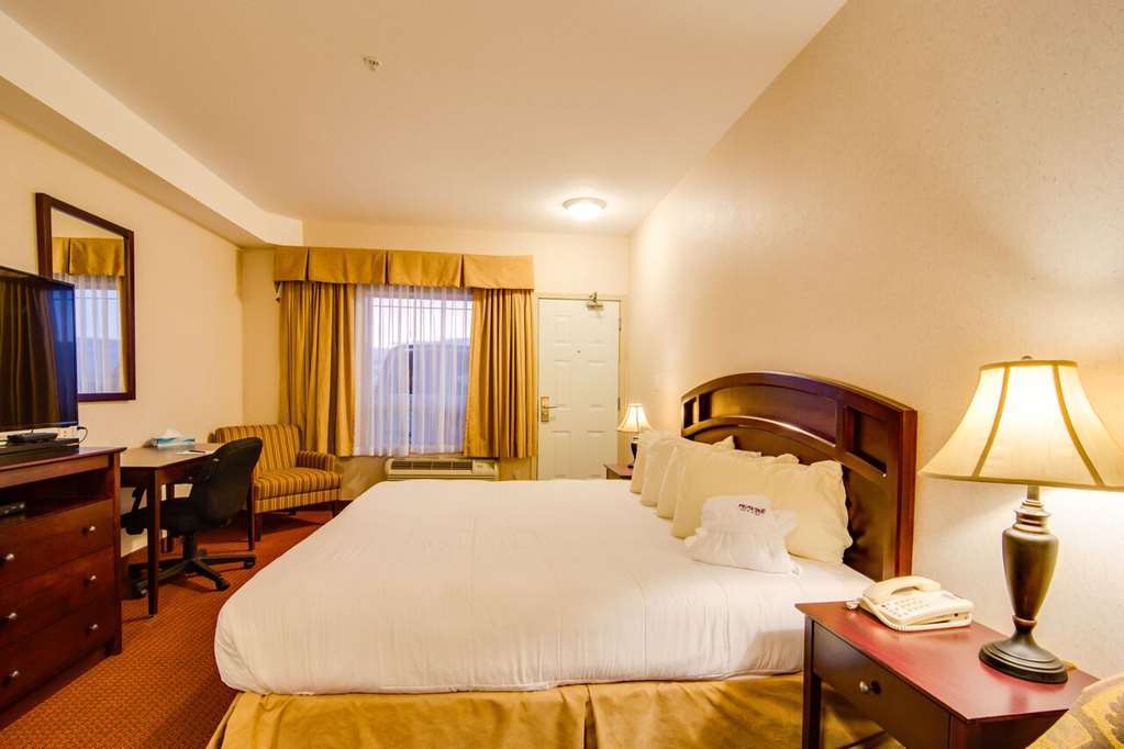 Peavine Inn & Suites High Prairie Phòng bức ảnh