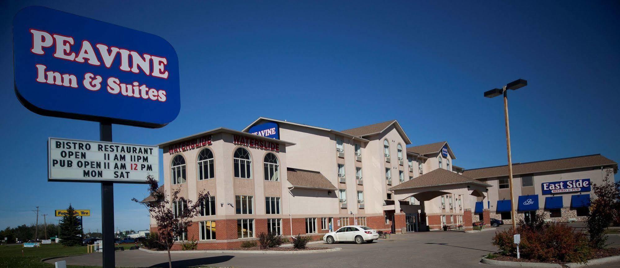 Peavine Inn & Suites High Prairie Ngoại thất bức ảnh